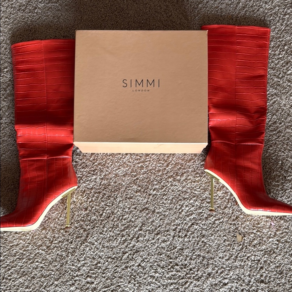 Simmi London Red Croc-Embossed Boots